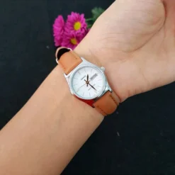 Alternative view of CASIO LTP-V006L